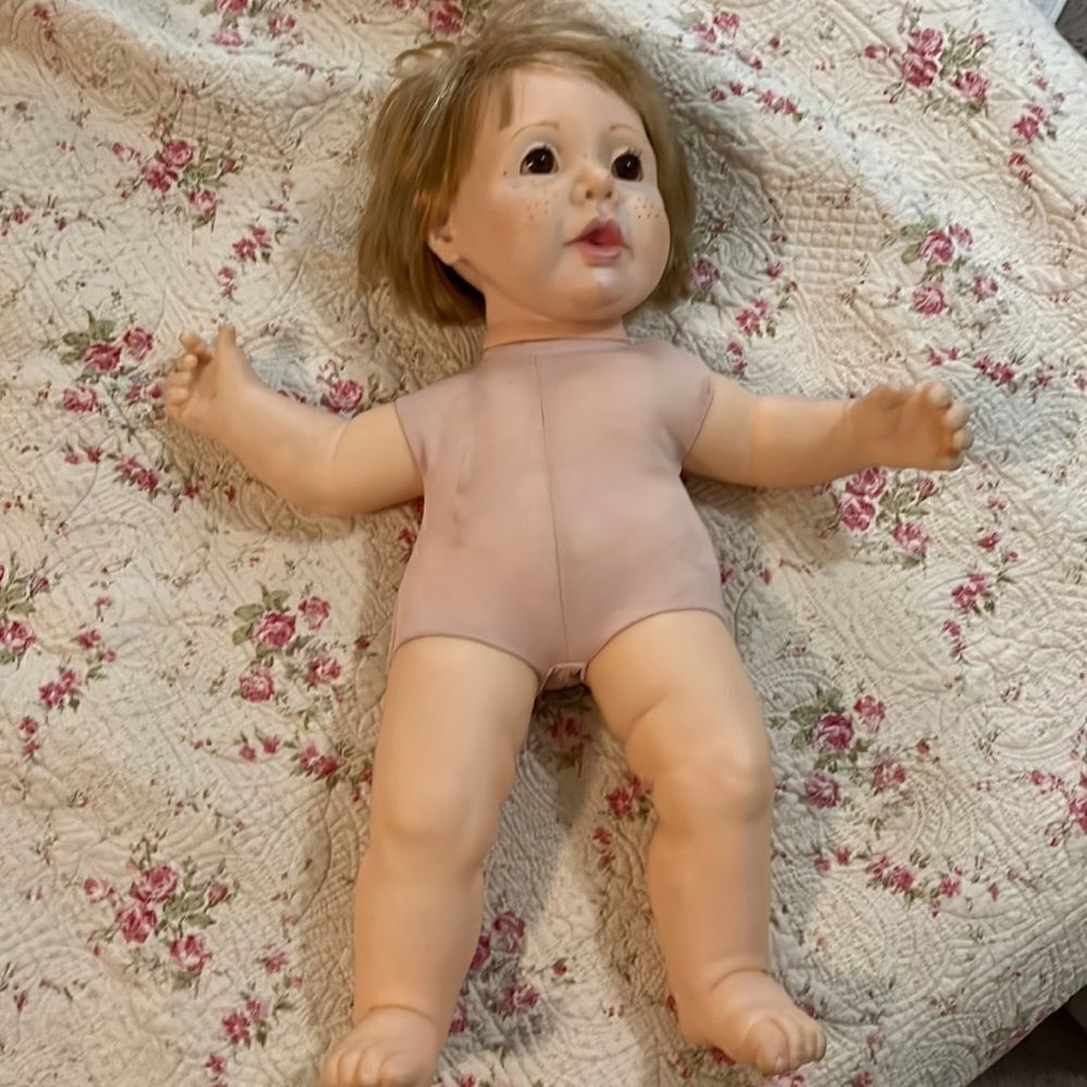 Hasbro real baby   
